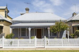 SIL home for men in Newcastle